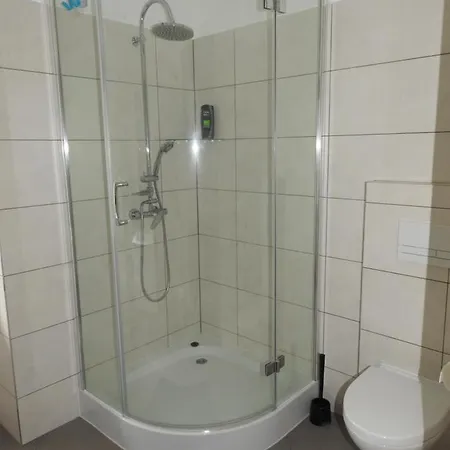 בית אירוח Dobranocka שצ'קלארסקה פוראובה