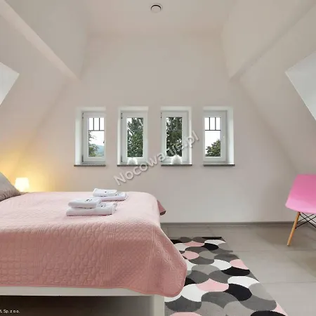 Dobranocka בית אירוח שצ'קלארסקה פוראובה